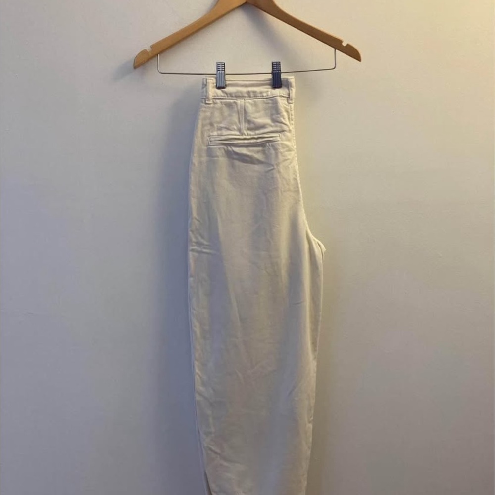 Zara Women's Curved Jeans Size 36 - Picture 4 of 4